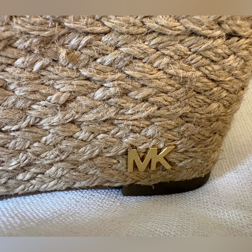 Michael Kors Black Suede Espadrille Wedge Sandals 9M Resort Luxury Resort-wear - Picture 4 of 15